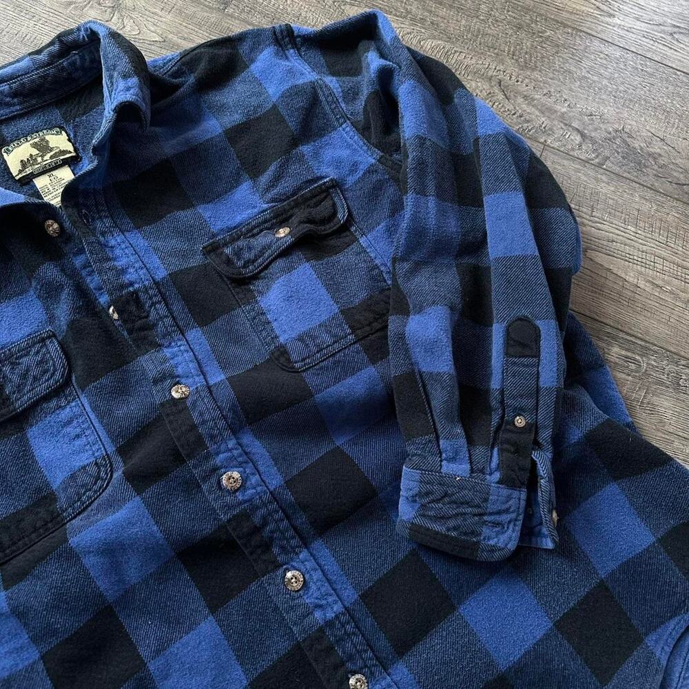 Vintage Faded Heavy Cotton Blue Black Flannel Work Shirt - Picture 2 of 5